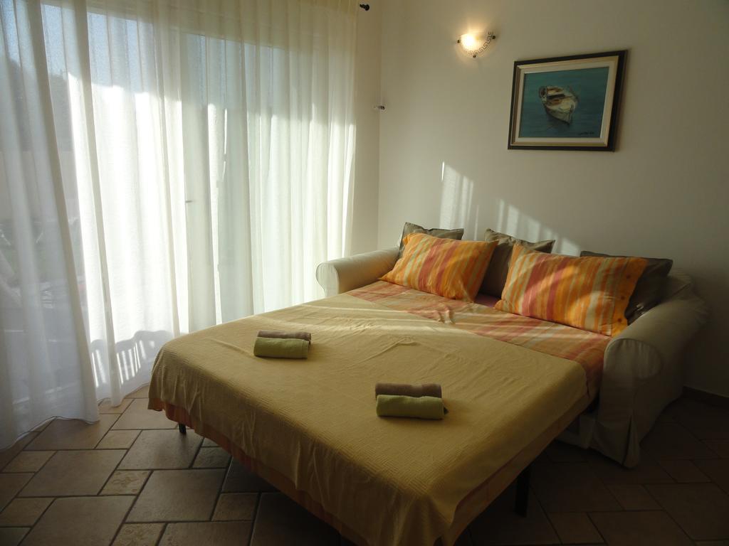 Apartment Lorenzo Помер Экстерьер фото