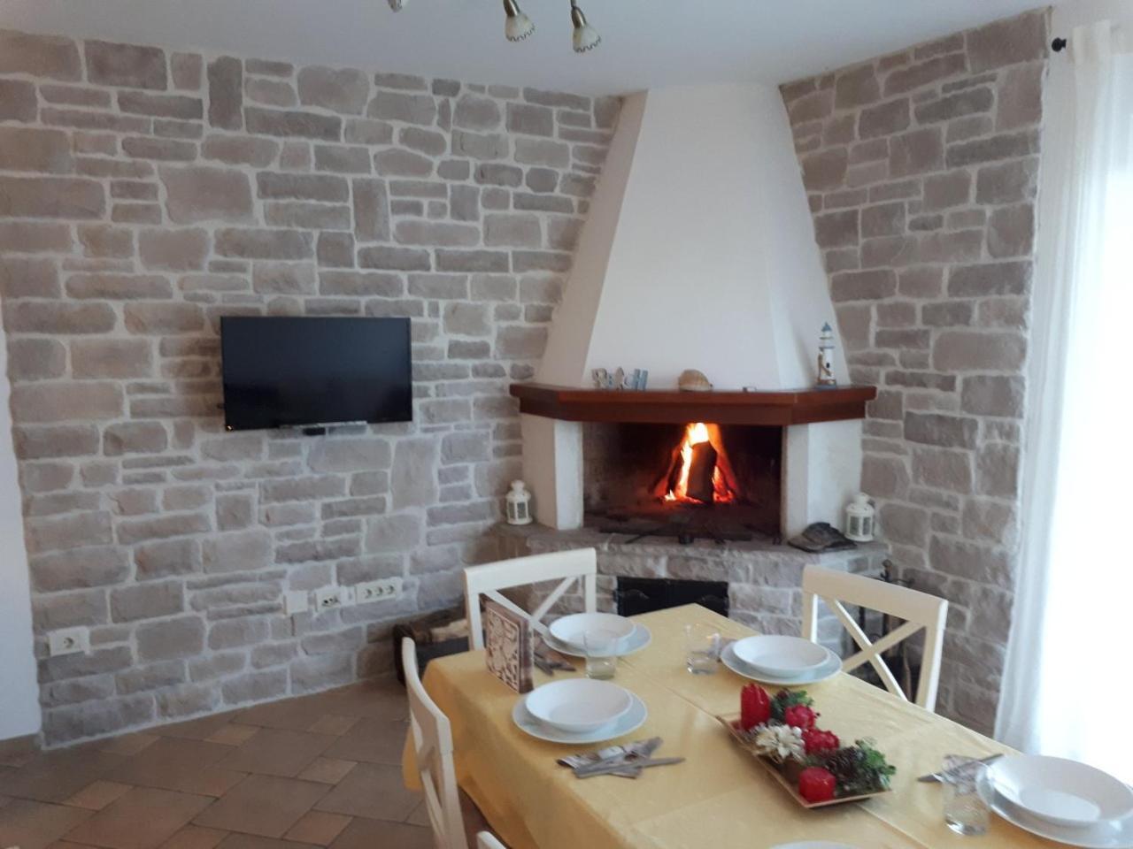 Apartment Lorenzo Помер Экстерьер фото